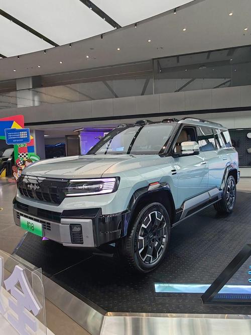 东莞296比亚迪方程豹硬派越野的爆款，英菲尼迪35周年与你共成长